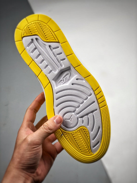 Air Jordan 1 Elevate Low Amarillo y Gris DH7004-017